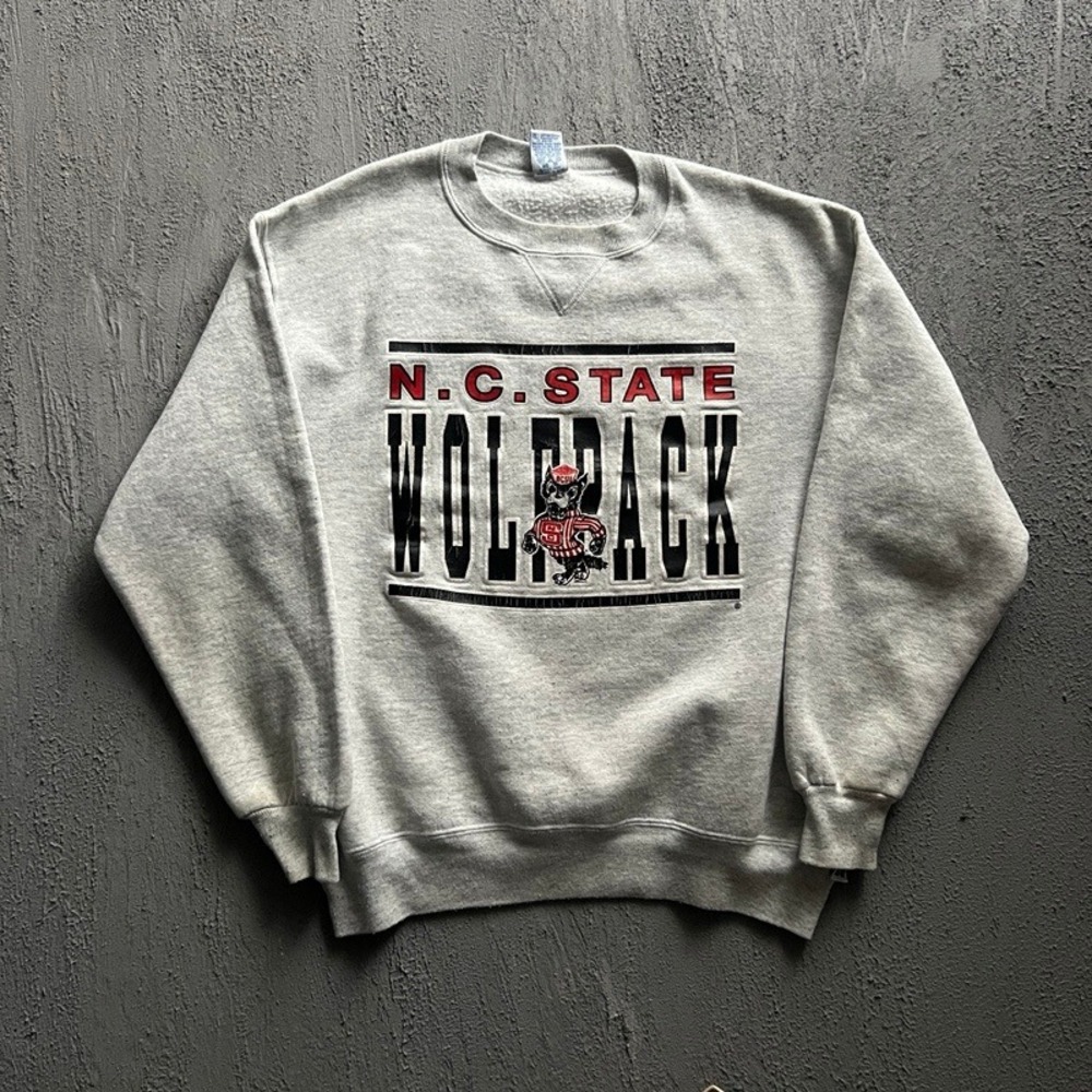 Vintage  NC State Wolfpack Sweatshirt Large Grey 1990s‎ Russell Athletic